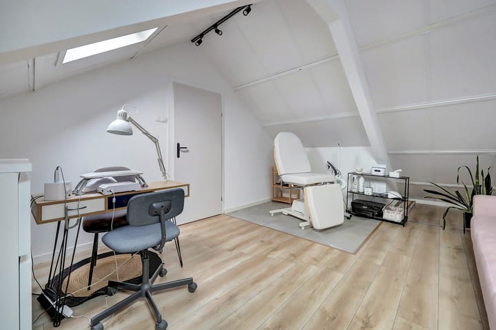 Photo 28 of Van Broekhuisenstraat 7