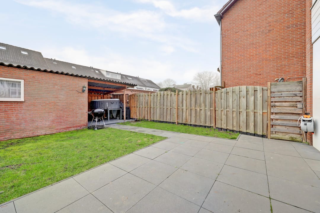 Foto 32 van Van Broekhuisenstraat 7