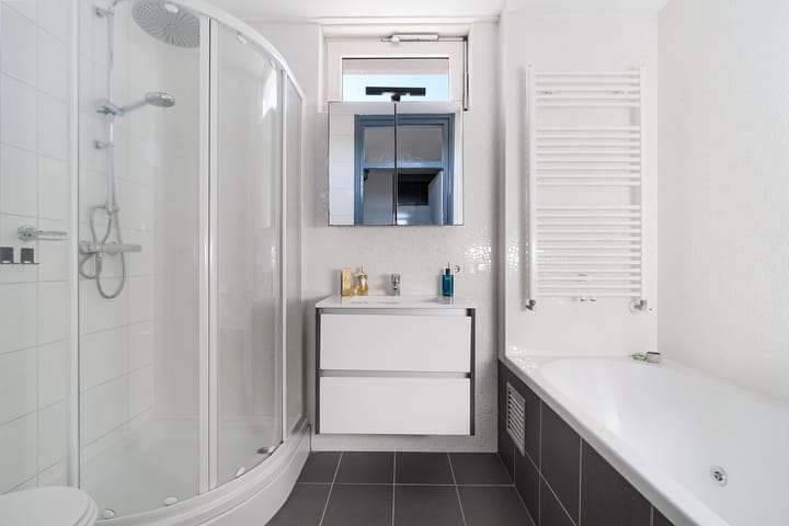 Foto 4 van Oostzeestraat 10