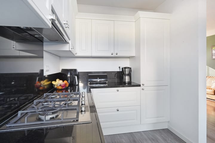 Foto 14 van Oostzeestraat 10