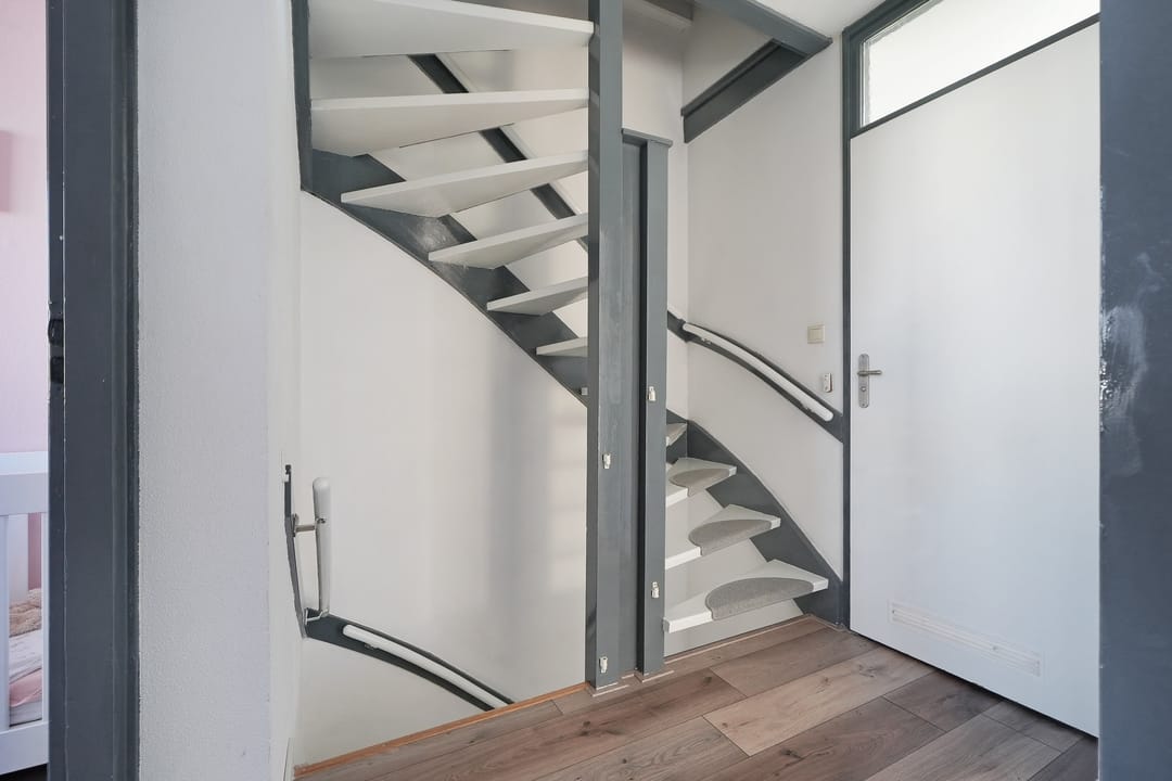 Photo 16 of Oostzeestraat 10
