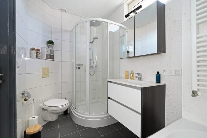 Foto 23 van Oostzeestraat 10