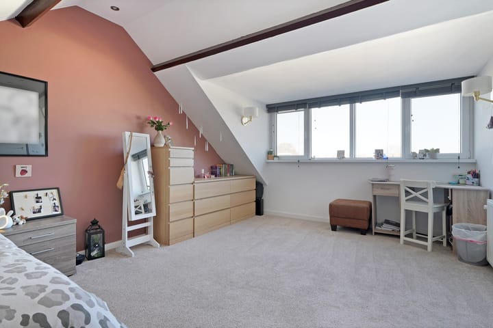 Foto 25 van Oostzeestraat 10