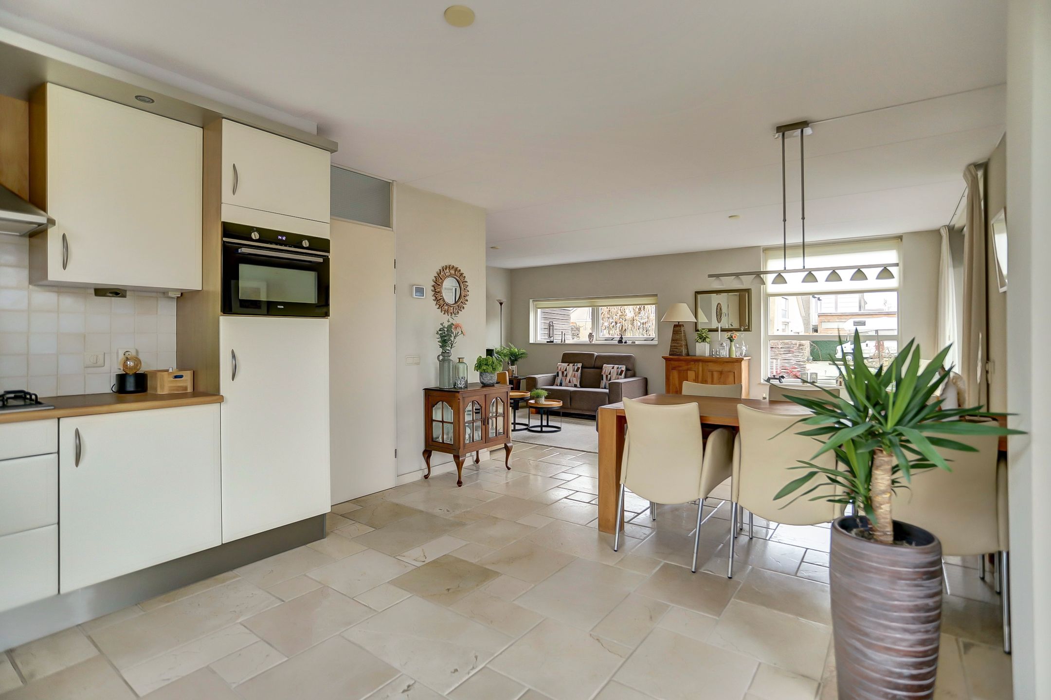 Foto 12 van Vier Heultjes 31