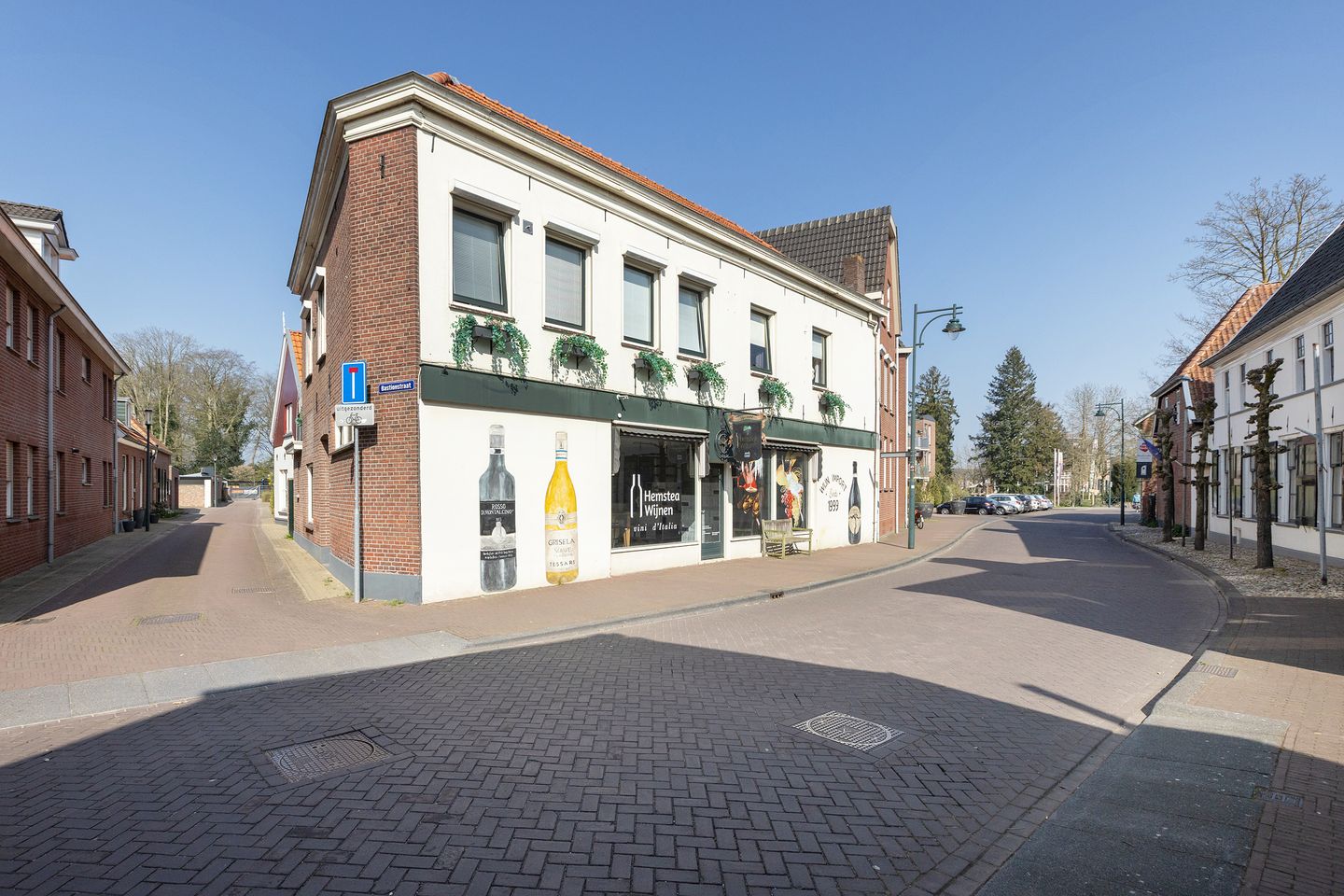 View photo 4 of Nieuwestraat 21