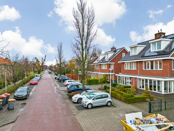 Photo 2 of Admiraal de Ruyterlaan 20