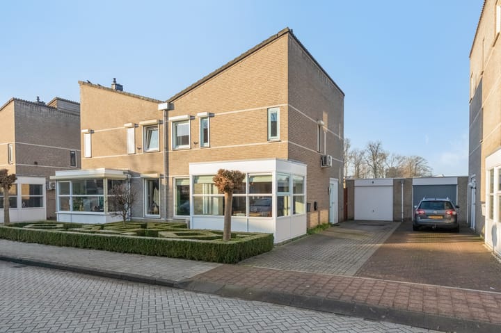 Foto 5 van Don Rualaan 18