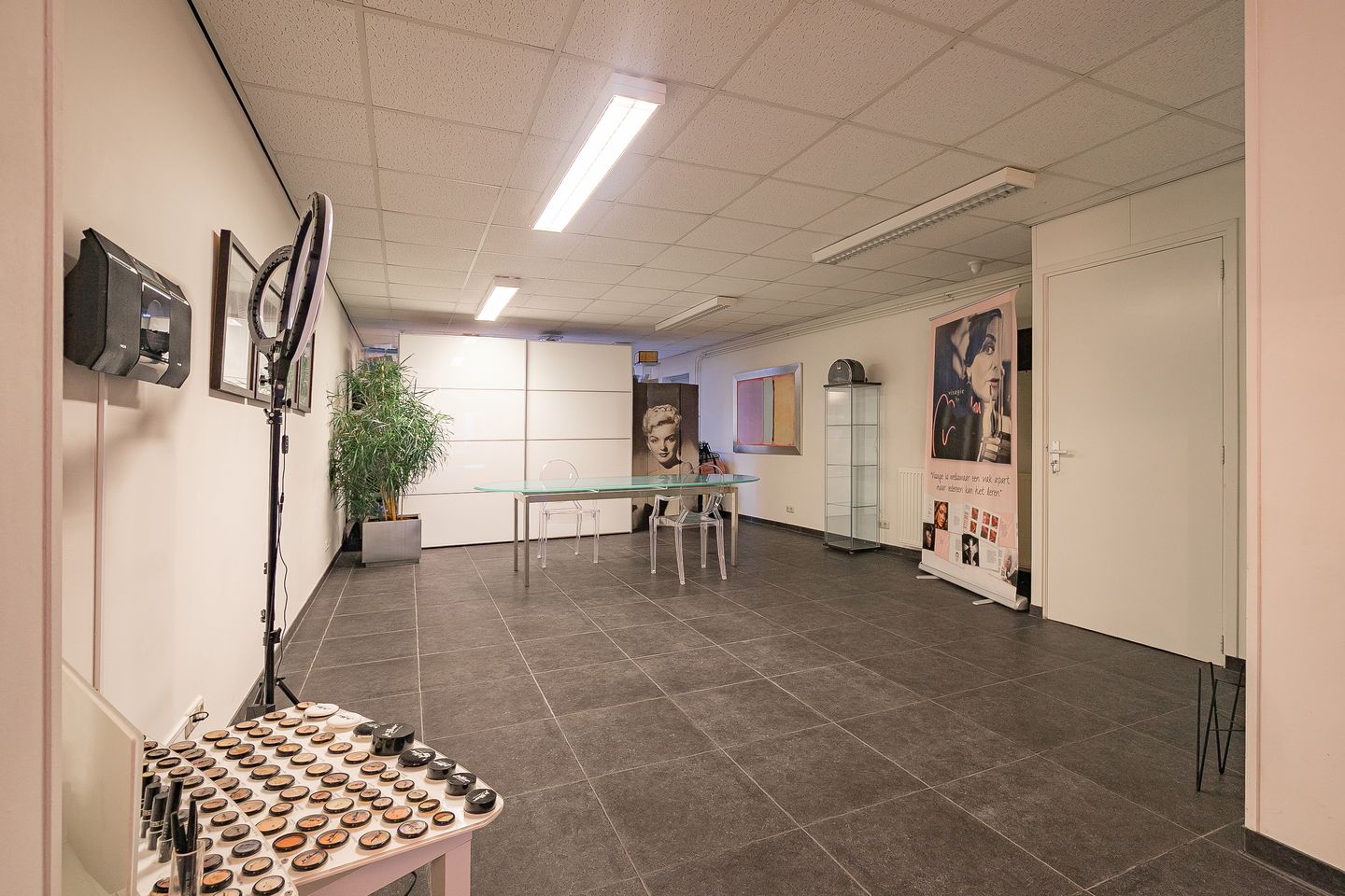 View photo 4 of Scharnerweg 10