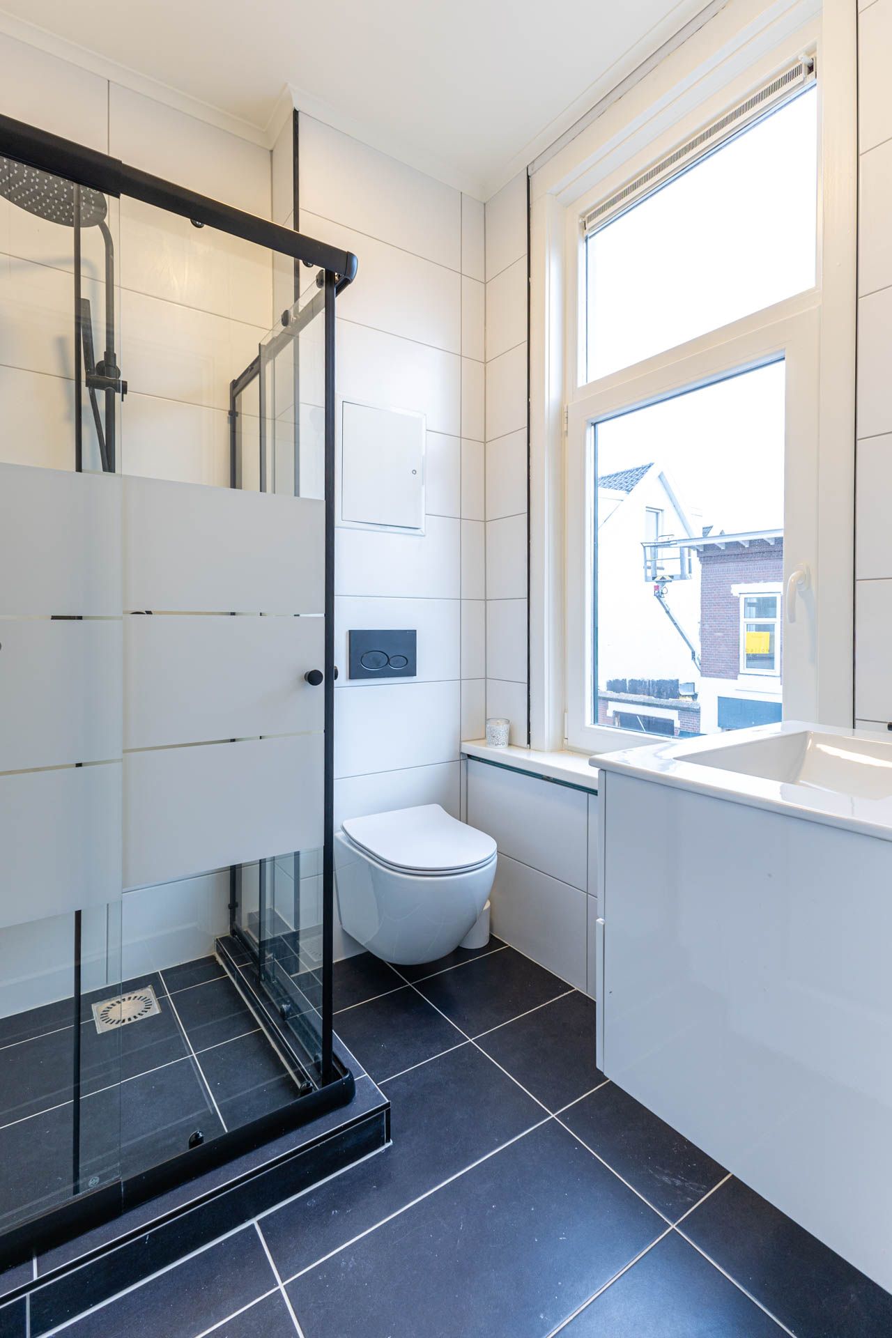 Photo 18 of Geervlietsestraat 10-A1