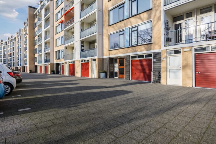 Foto 24 van Landréstraat 313