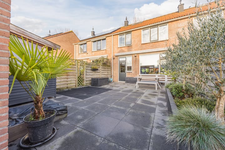 Foto 26 van Van Polanenstraat 27