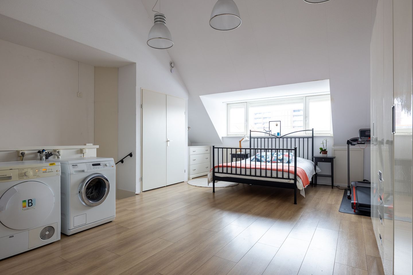 Photo 29 of B. Vethstraat 9