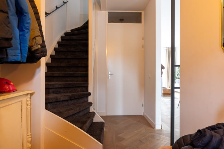 Photo 37 of B. Vethstraat 9