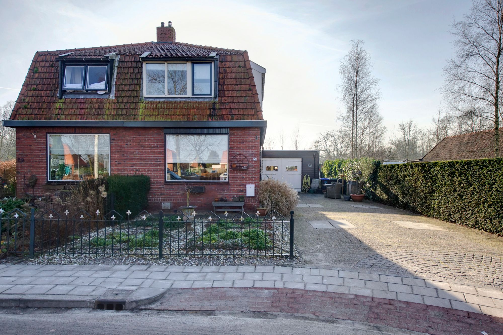 Photo 3 of Burg v Roijenstr West 31