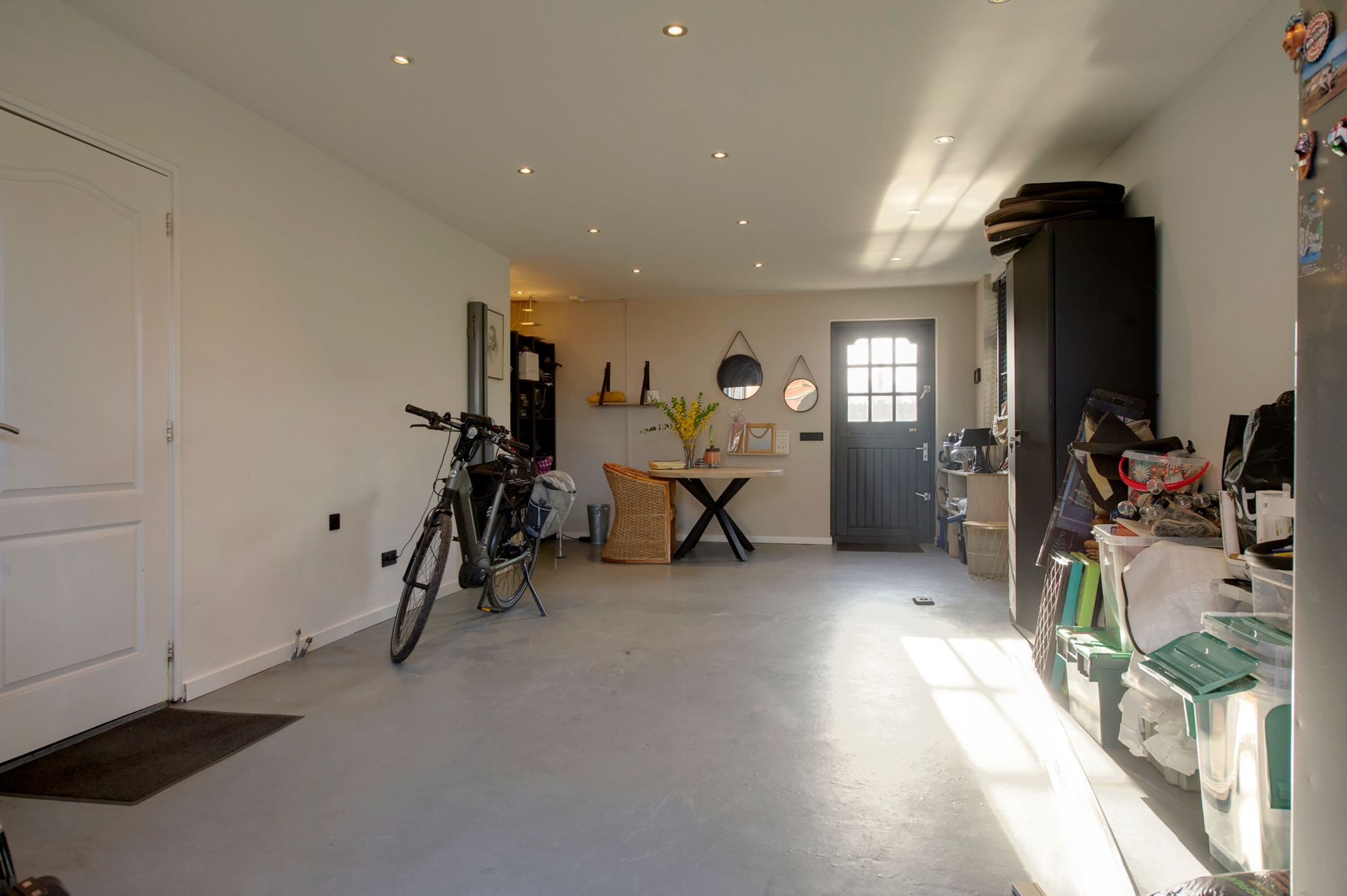 Photo 39 of Burg v Roijenstr West 31