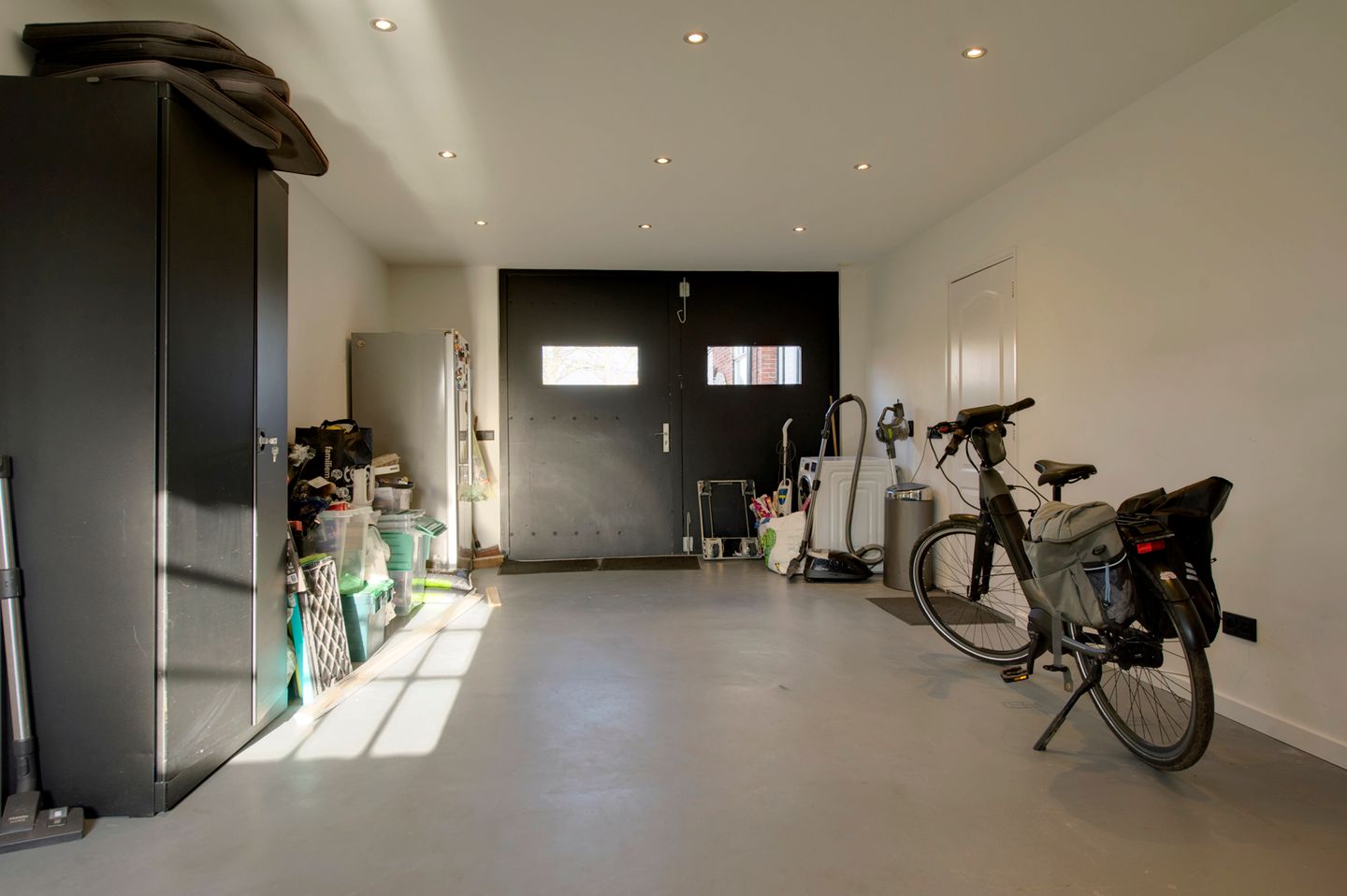 Photo 40 of Burg v Roijenstr West 31