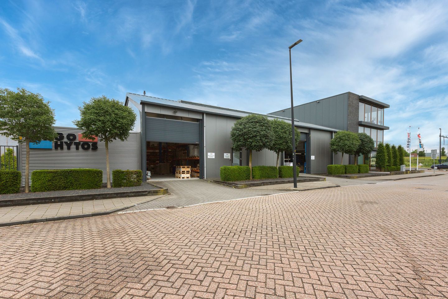 View photo 1 of Industrieweg 14