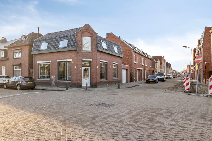 Foto 46 van Sint Josephstraat 55