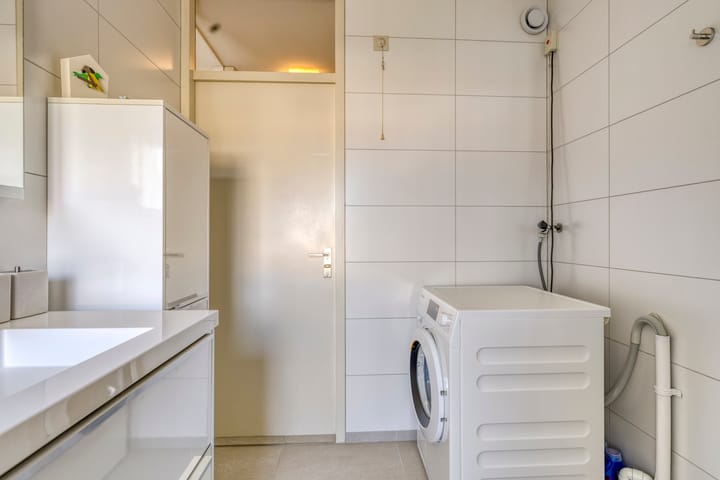 Photo 23 of Lange Meet 46