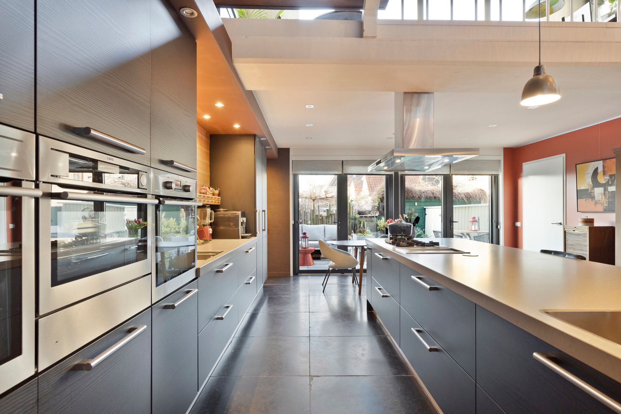 Photo 15 of Sint Domusstraat 58