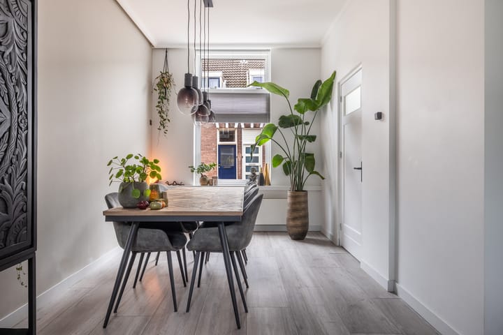 Photo 3 of Leliestraat 5