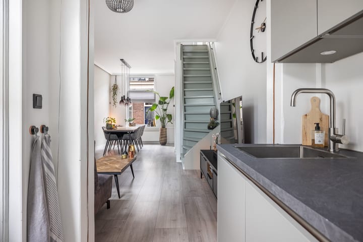 Foto 18 van Leliestraat 5