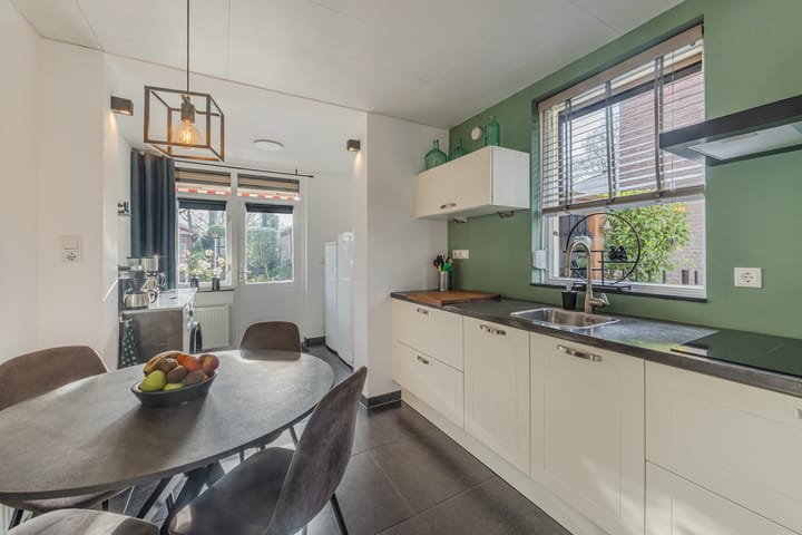 Photo 4 of Nerhovensestraat 30