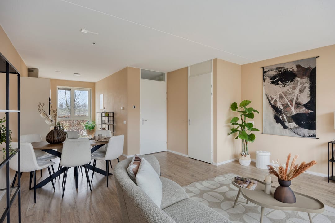 Foto 8 van Simon Carmiggeltstraat 40