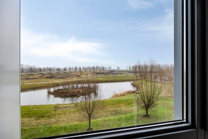 Foto 17 van Simon Carmiggeltstraat 40