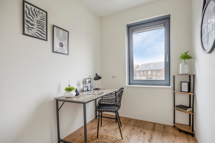 Foto 19 van Simon Carmiggeltstraat 40