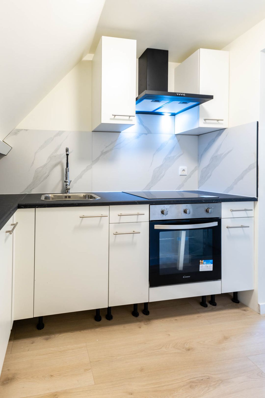 Photo 16 of Geervlietsestraat 10-A2