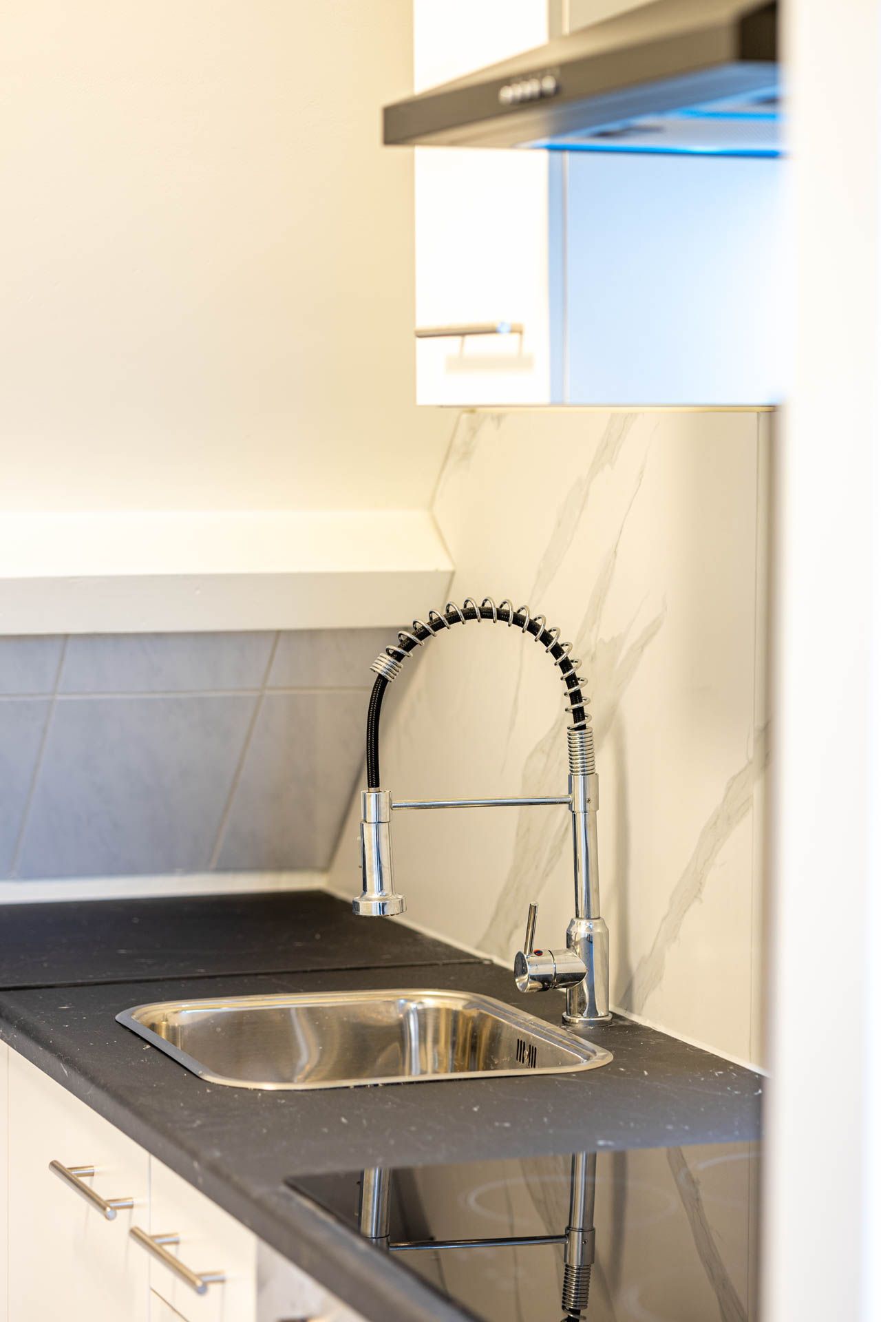 Photo 14 of Geervlietsestraat 10-A2