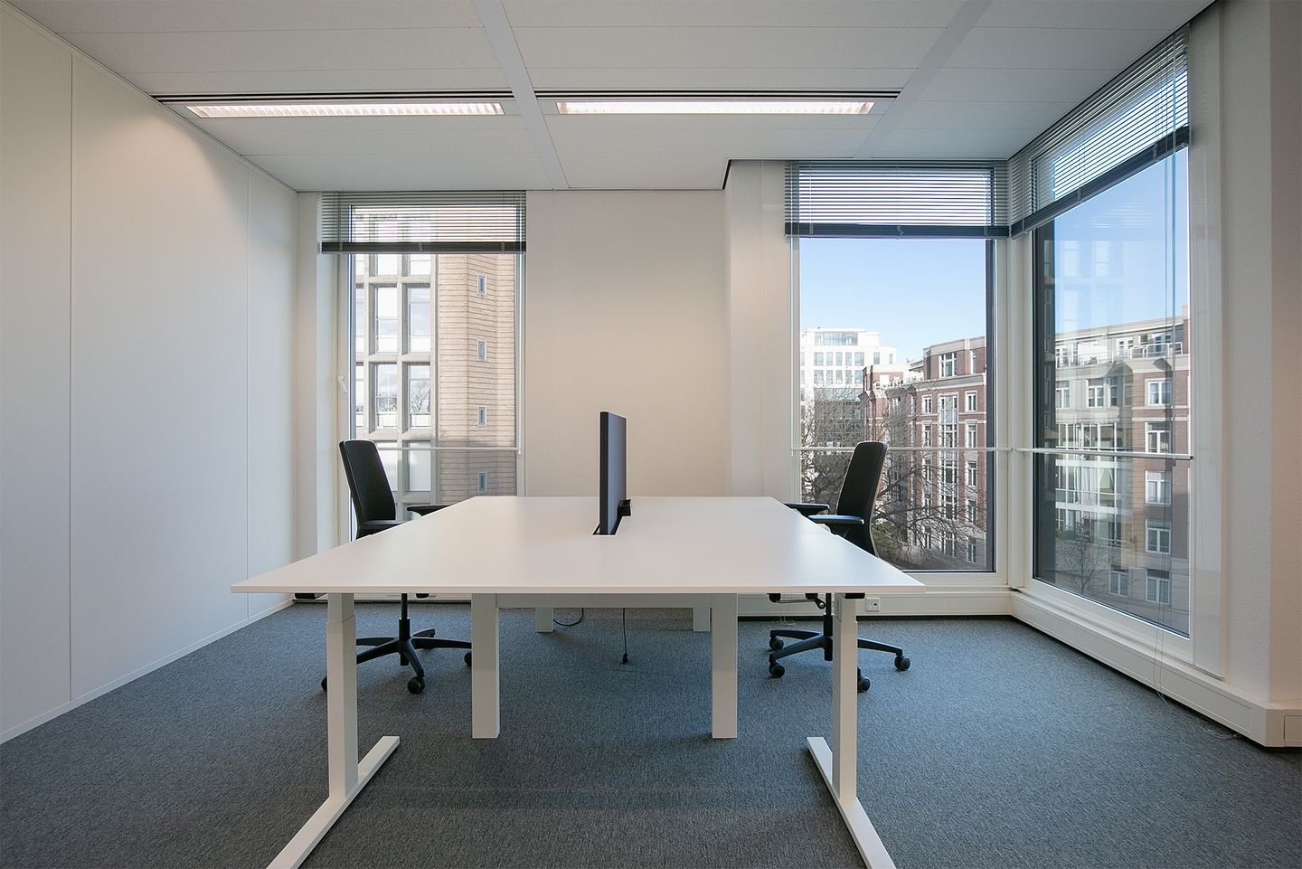 View photo 1 of Alexanderveld 5-9