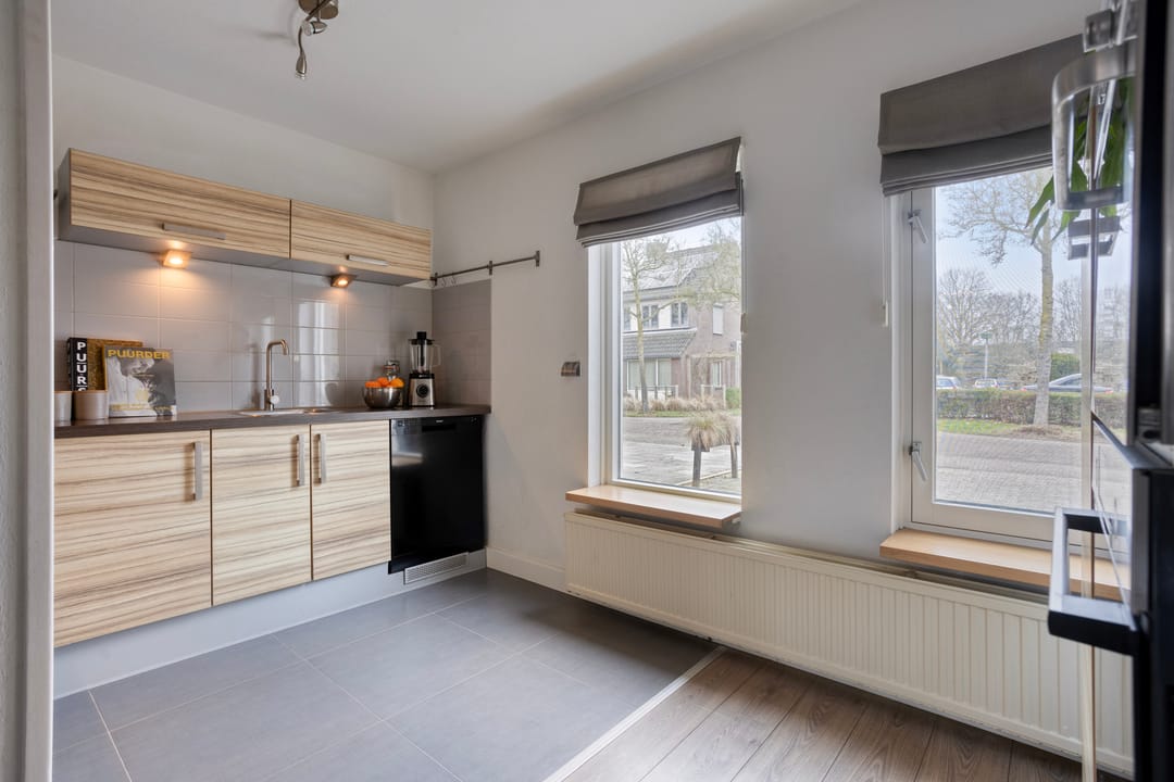 Foto 16 van Weserlaan 31