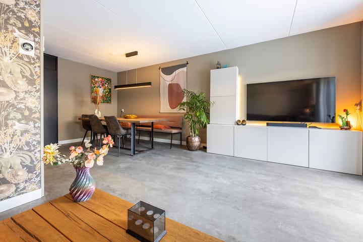 Photo 23 of Else Mauhsstraat 145