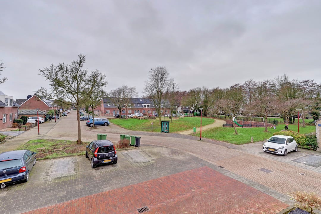 Foto 31 van Dr. Ariënsstraat 1