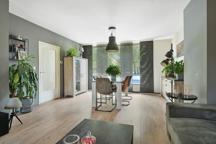 Foto 16 van Dr. Struyckenstraat 176