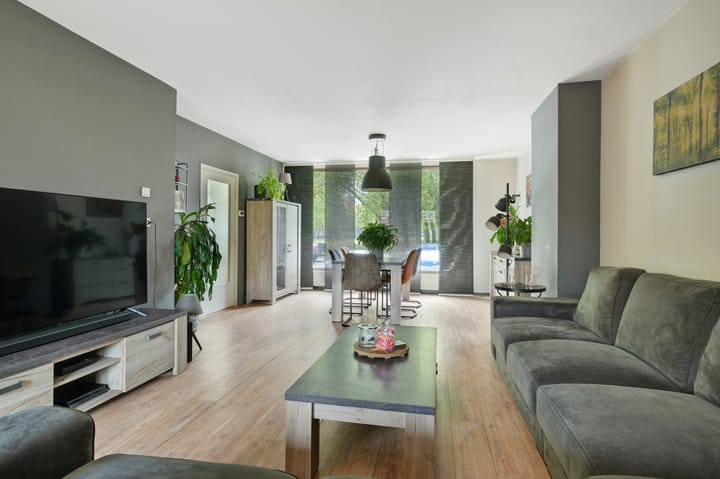 Foto 17 van Dr. Struyckenstraat 176