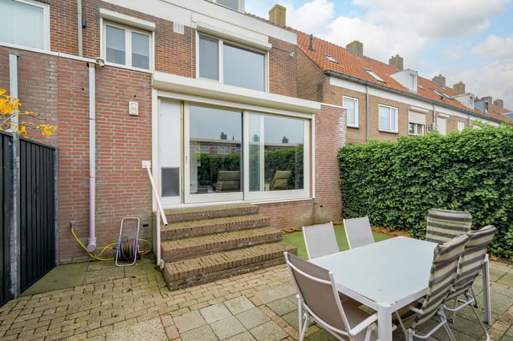 Foto 32 van Dr. Struyckenstraat 176