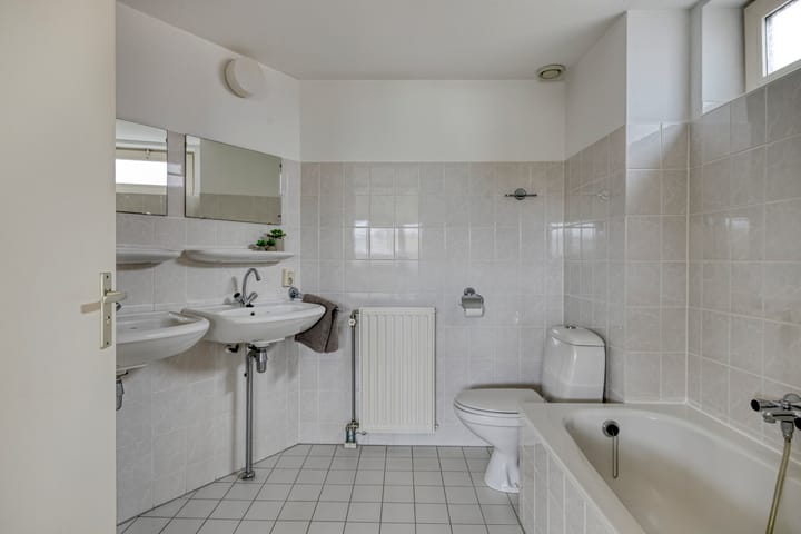 Photo 24 of Thorbeckelaan 172