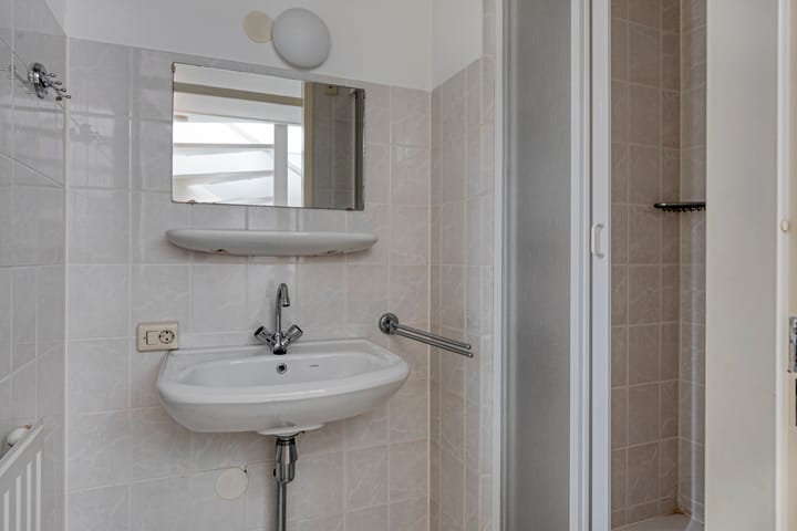 Photo 31 of Thorbeckelaan 172