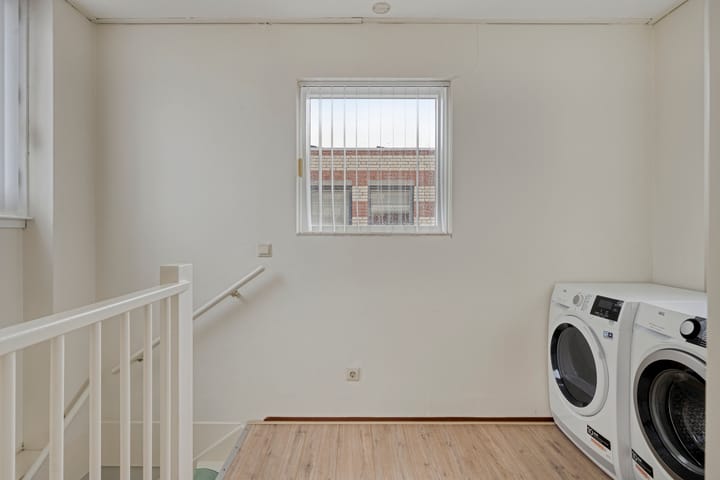 Photo 33 of Thorbeckelaan 172