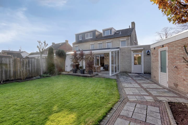 Foto 4 van Margrietstraat 3