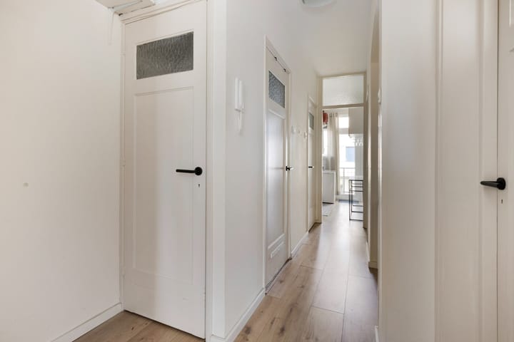 Foto 10 van Scheveningsestraat 10-C