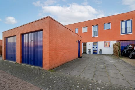 Aardbeihof 9 secondary image