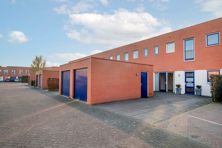 Foto 11 van Aardbeihof 9