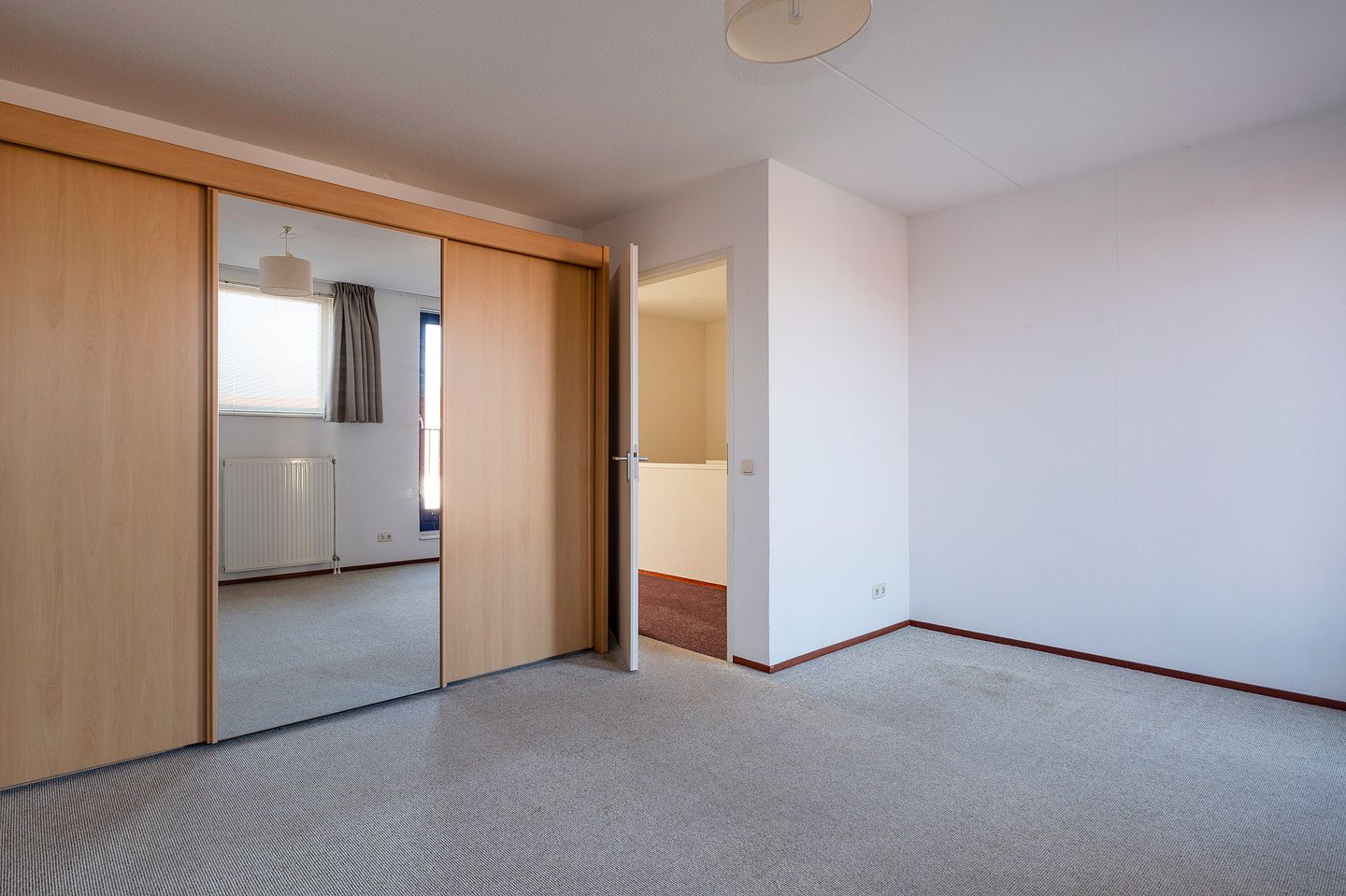 Photo 35 of Aardbeihof 9