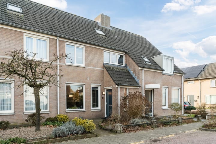 Foto 5 van G.A.E. Christstraat 4