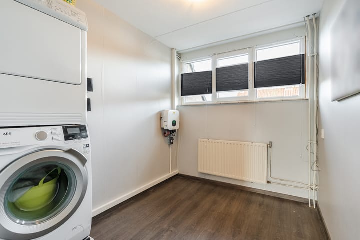 Foto 27 van G.A.E. Christstraat 4