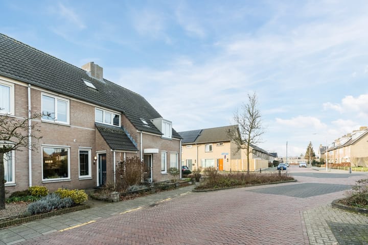 Foto 43 van G.A.E. Christstraat 4